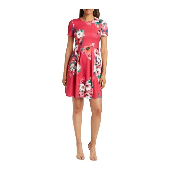 NWT ELIZA J Pink Floral Short Sleeve Fit and Flare Mini Dress Size 6 Cocktail - Picture 2 of 9